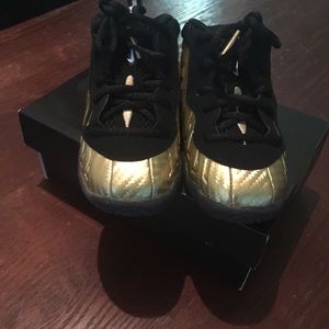 Nike gold foamposites